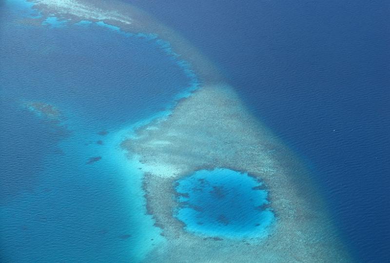 Maldives from the air (23).jpg